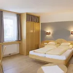 Schwaigerhof 4*