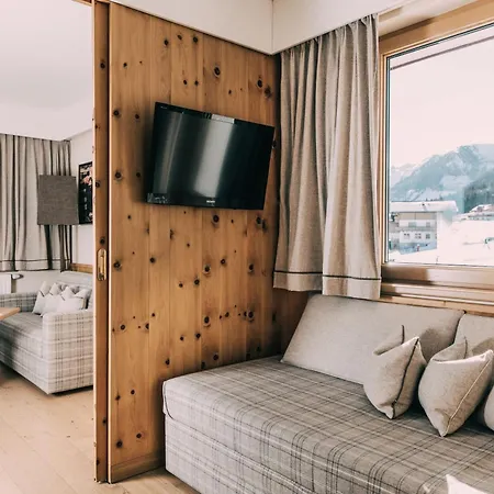 Schwaigerhof Hotel 4*