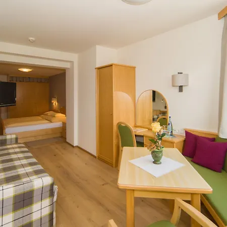 Schwaigerhof Hotel 4*