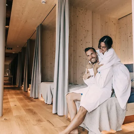 Schwaigerhof シュラートミンク