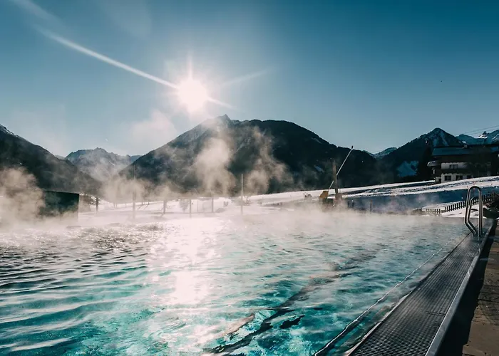 斯瓦契哈维酒店 酒店 4*