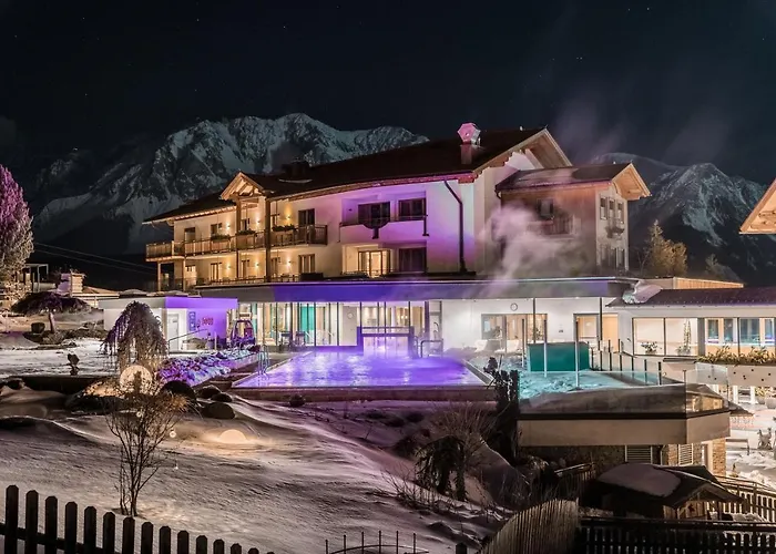 斯瓦契哈维酒店 4*