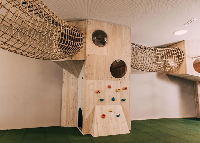 斯瓦契哈维酒店 酒店 斯拉德明