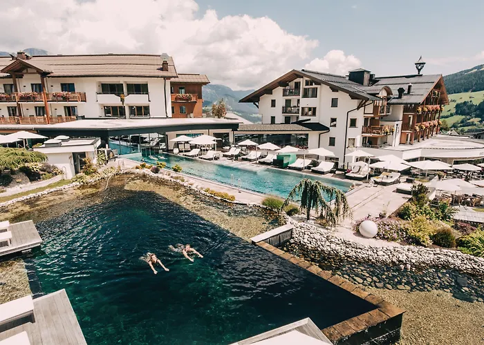 斯瓦契哈维酒店 4*